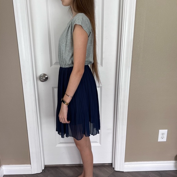 Pandora color block dress. Kids size L - Picture 10 of 12